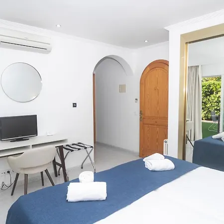 Nura Condor Appartement *