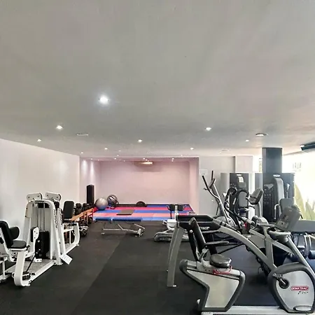 Nura Condor شقة *